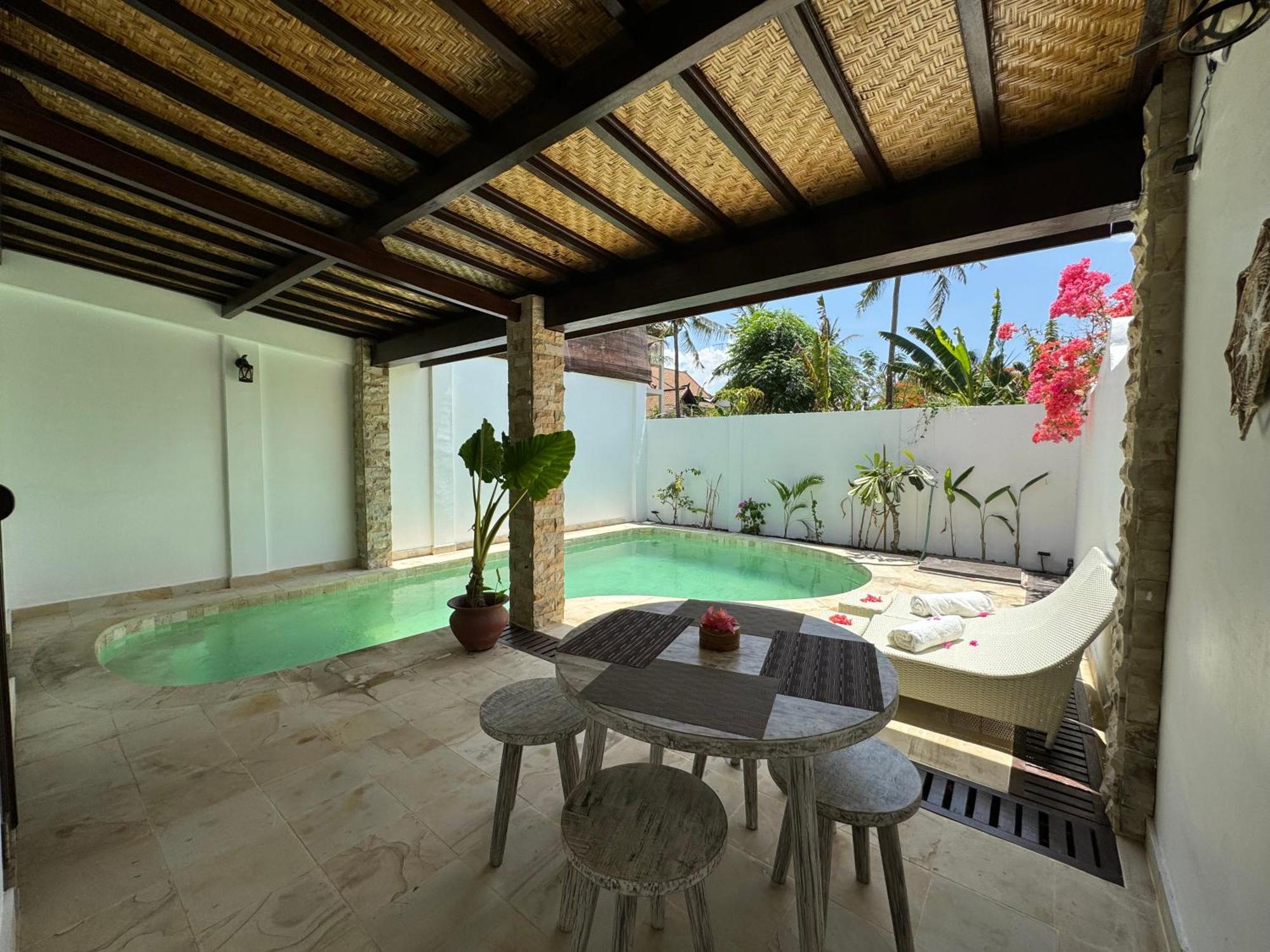 Cantika Villa Gili Trawangan Esterno foto
