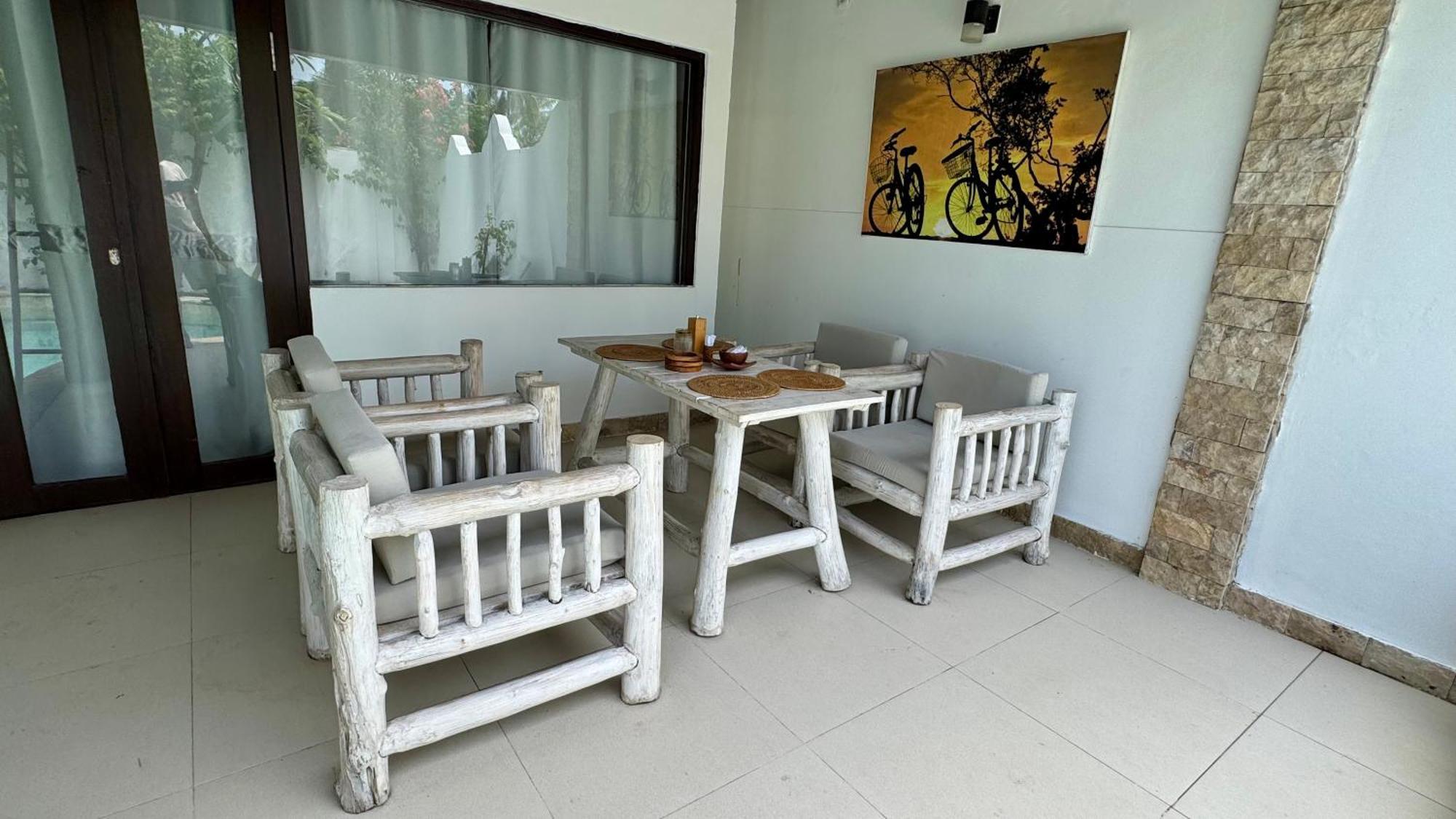 Cantika Villa Gili Trawangan Esterno foto